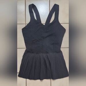 Lululemon City Tank — Black (Size 8)